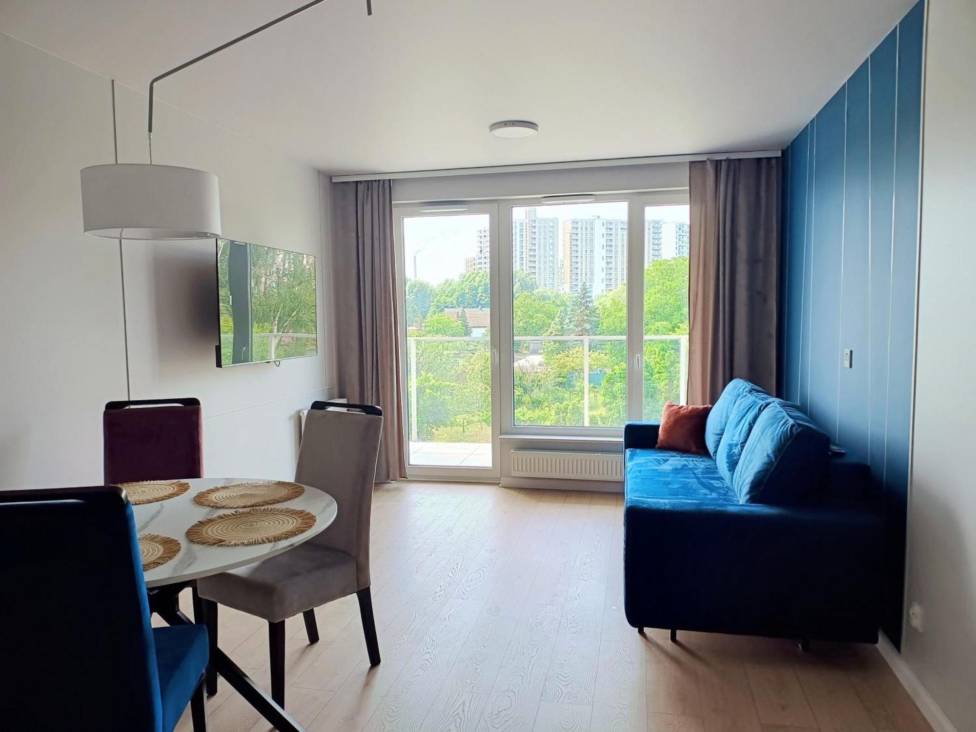Blue Bay Apartment กดัญสก์ ภายนอก รูปภาพ