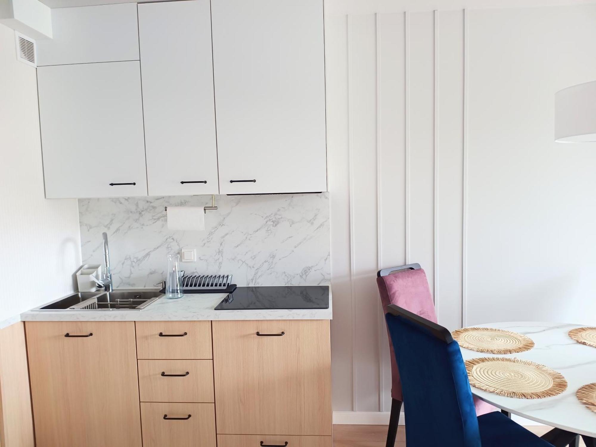 Blue Bay Apartment กดัญสก์ ภายนอก รูปภาพ